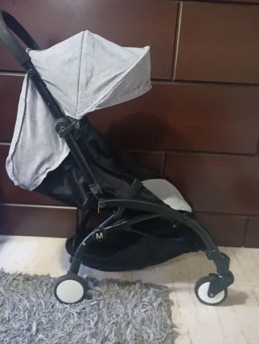 Carrinho de bebê passeio 