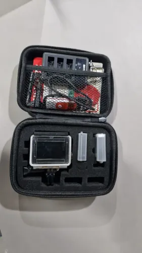 Kit GoPro Hero4 Tela LCD + 3 Baterias + Maleta de Transporte