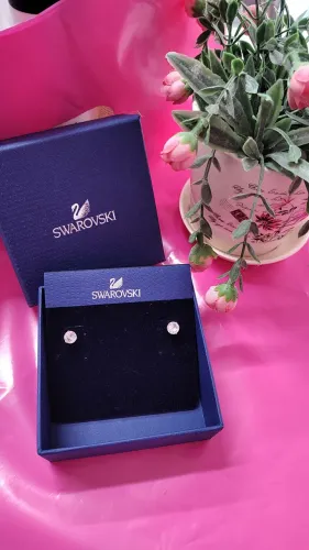 Brinco Swarovski