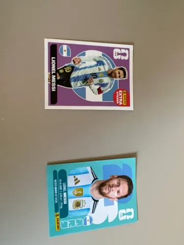 Figurinha Legend Messi-Regular + Figurinha Messi Normal (ARG17)