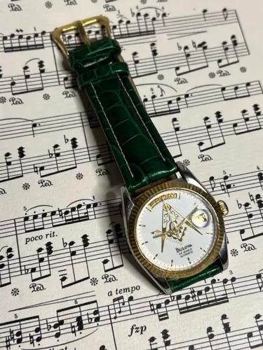 Relógio Bulova Automático Vintage Maçônico Mostrador Branco (25 Jewels)
