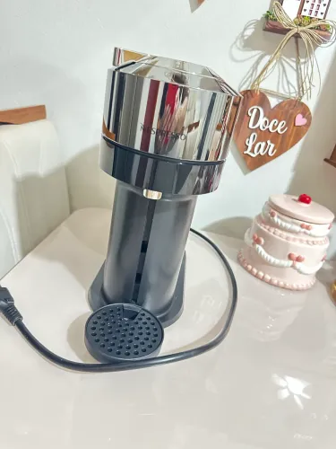 Cafeteira Nespresso Vertuo Next