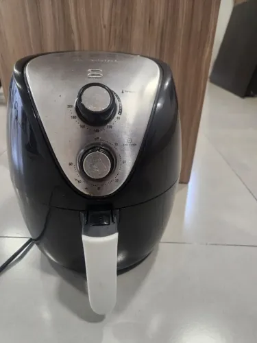 Fritadeira sem oleo air fryer 220v