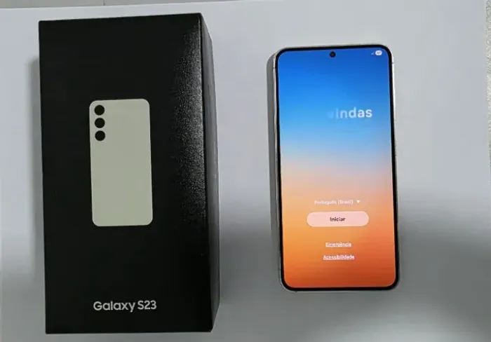 Galaxy S23 256GB Creme -(Na Caixa + Carregador Original)