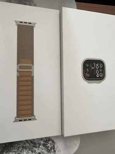 Apple Watch Ultra 2 natural titânio 49MM lacrado