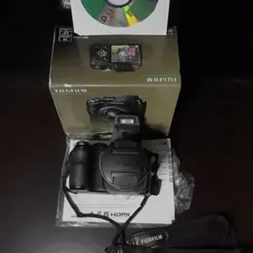 FUJIFILM Finepix S4000 - aceito troca e proposta