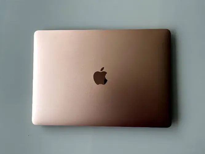 MacBook Air 13 - 2018 - Rose Gold