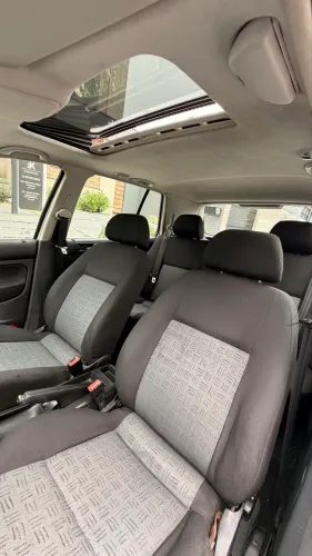 Volkswagen Golf Sportline 1.6 MI Total Flex 8V 4P 2013