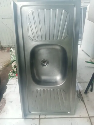 Pia de aço inox seminova. Negociável!