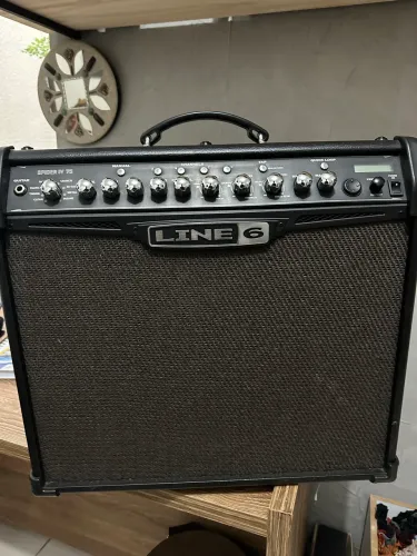 Amplificador Line 6 spider IV 75W