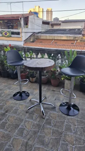 Bistrô + 2 bancos tok&stok