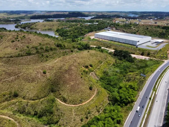 Área com 104.000 m² localizada às margens da Rodovia BR 232 em Manassu, Jaboatão dos Guara