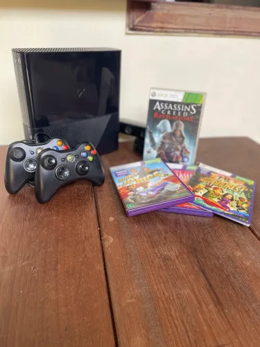 Xbox 360 Slim - Desbloqueado