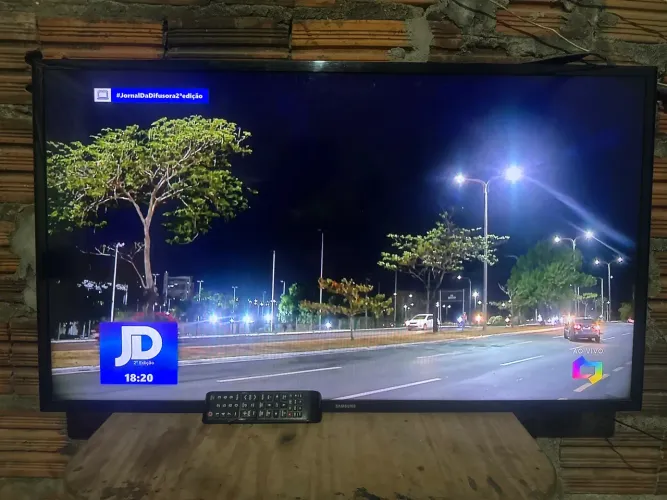 TV 40 polegadas smart 