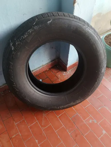 Pneu 245/70R16