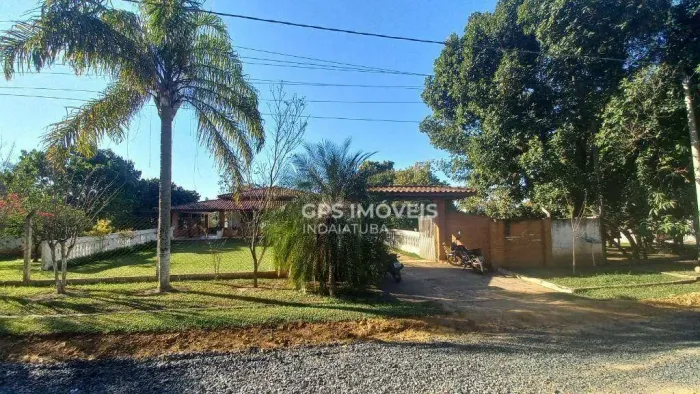 Chácara com 1.600 m² à venda e para locação no bairro Chácaras Planalto em Monte Mor/SP.