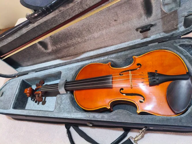 Violino Yamaha v5 4/4