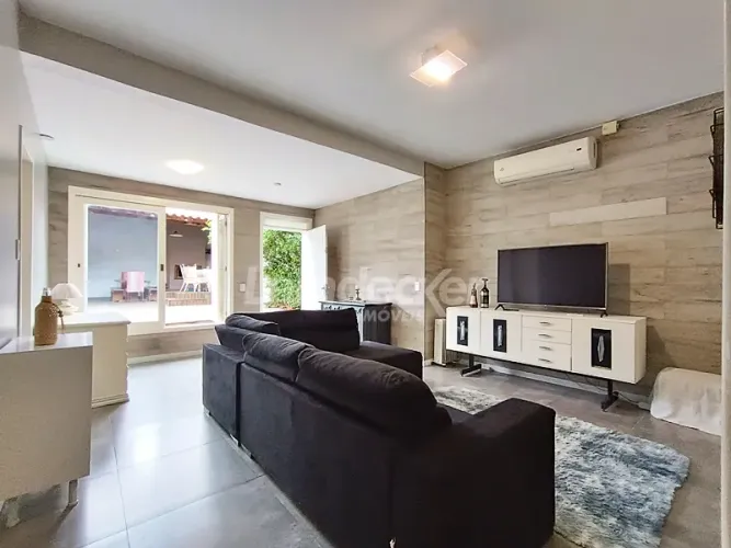 Locação Casa Resid. PORTO ALEGRE RS Brasil