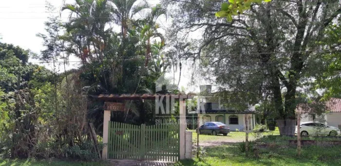 Sítio com 4 dormitórios à venda, 10000 m² por R$ 580.000,00 - Retiro - Itaboraí/RJ