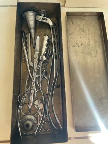 Instrumental médico -Parto 