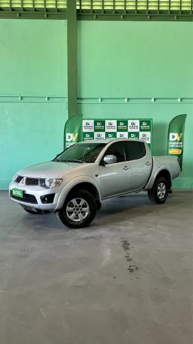 Mitsubishi L200 Triton HPE 3.2 CD TB Int.diesel AUT 2011