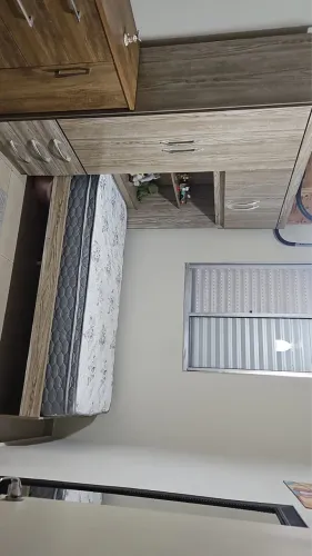 Guarda roupa com cama modulada/Solteiro