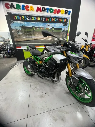 KAWASAKI Z900 R EDITION