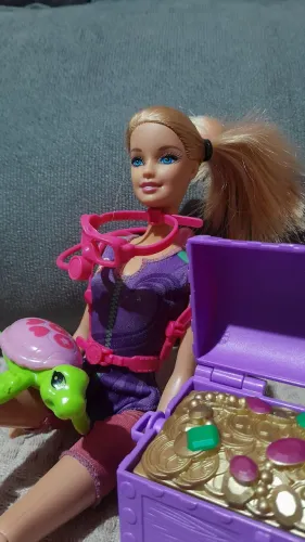 Barbie Exploradora de Oceanos, 2012