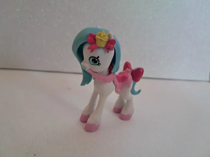 Pônei "Ponicakes" da linha Happy Places da Shopkins 8cm