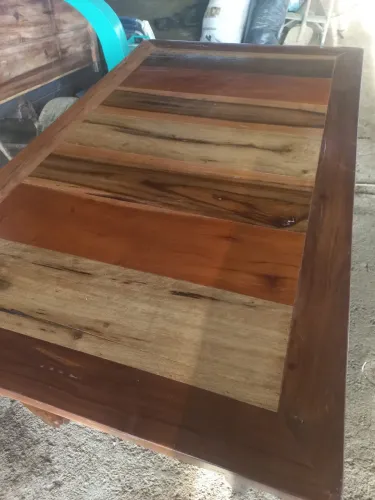 Mesa madeira maciça