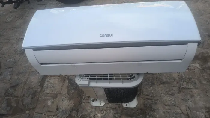 Ar condicionado 9 mil BTUs entrego instalado
