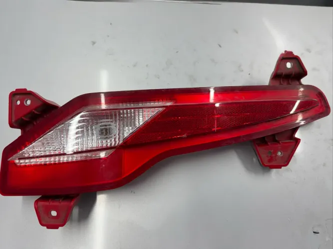 Lanterna luz de ré hb20 hatch