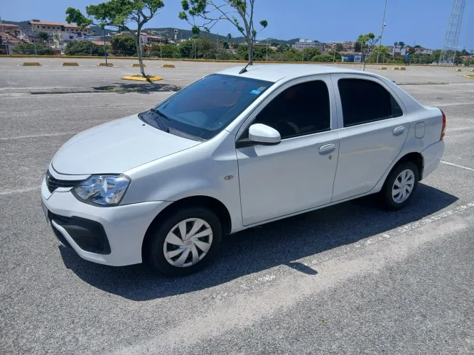 Toyota Etios X Sedan 1.5 Flex 16V 4P Aut. 2018