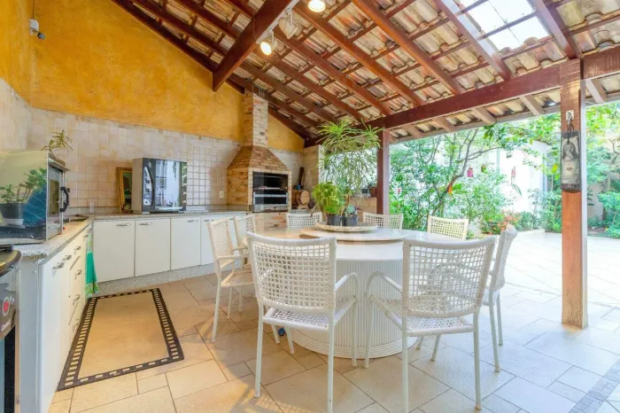 Casa à venda, 5 quartos, 5 suítes, 4 vagas, Comiteco - Belo Horizonte/MG