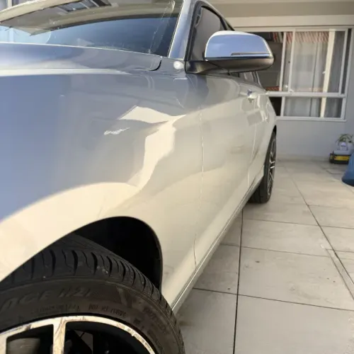 BMW 118IA / Urban/sport 1.6 TB 16V 170cv 5P 2012