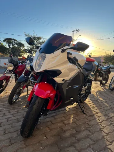 Comet GTR 250 EFI 2012/2013 - Pouco rodada, super conservada