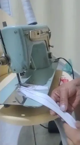 Maquina de Costura Singer Zig Zag 667