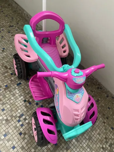 Motoca Quadriciclo Infantil Menina