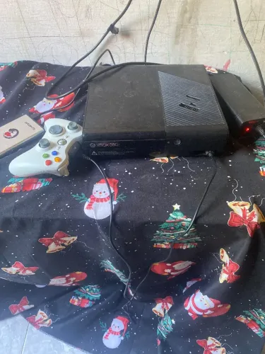 VENDE-SE XBOX360 Antigo
