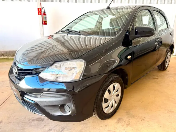 Toyota Etios X 1.3 Flex 16V 5P Mec. 2018