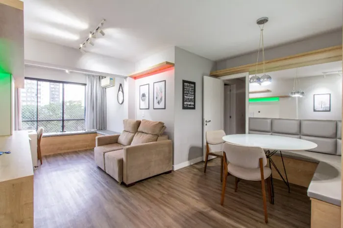 Apartamento mobiliado de 3 dormitórios para alugar no bairro Boa Vista.