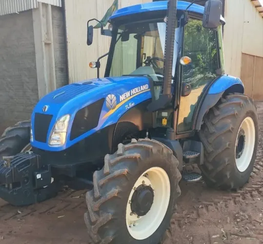 Trator New Holland TL.80 2019
