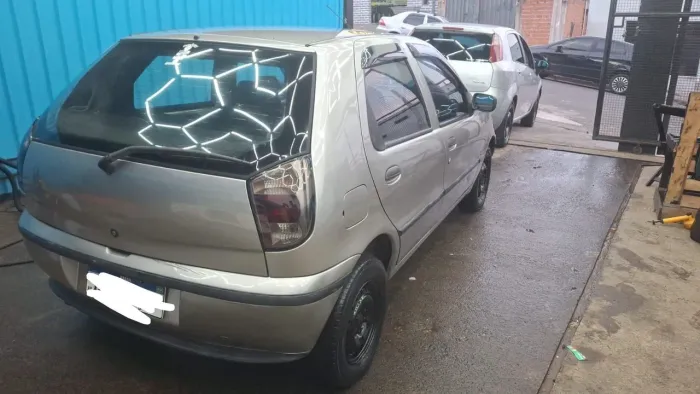 Fiat Palio Young 1.0 MPI 8V 4P (álcool) 2001