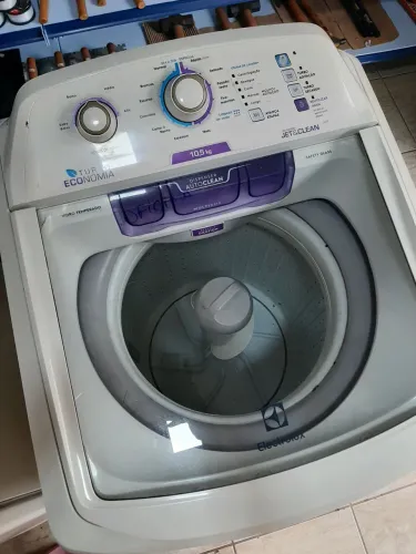 Máquina de lavar Eletrolux