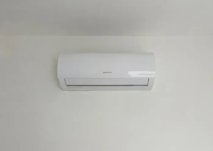 Ar-Condicionado Split Agratto 12.000 BTUs 220v