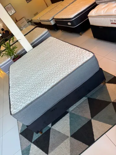 Cama box Casal LINHO SEMINOVA TOP - Entrego!
