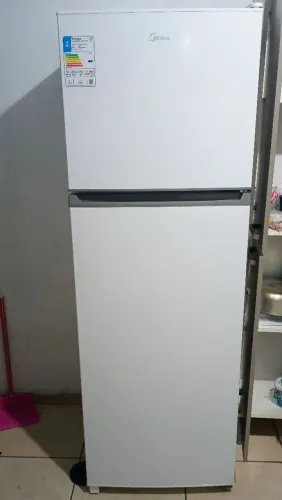 Geladeira midia zerada tem nota foi pago r$2.500