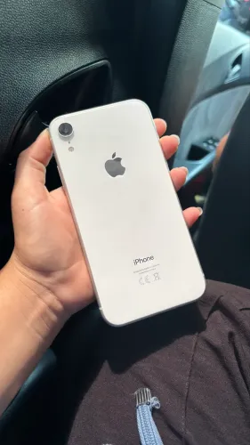 iPhone XR