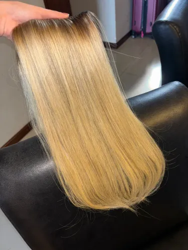 Mega hair loiro na tela 50cm 100g