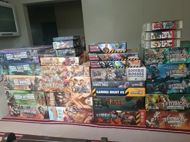 Coleção Zombicide+extras